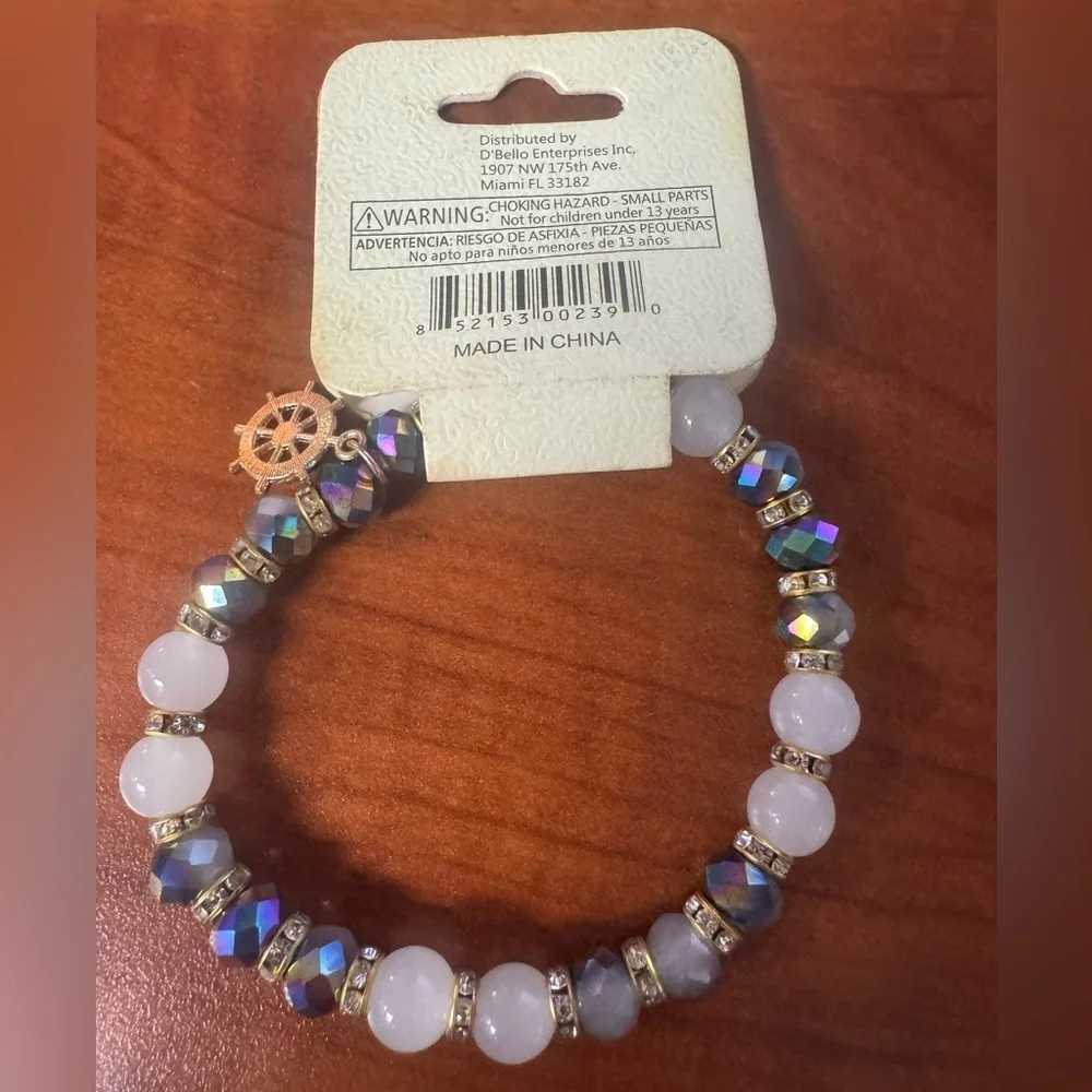 Multicolor Beaded Bracelet - Picture 2 of 4